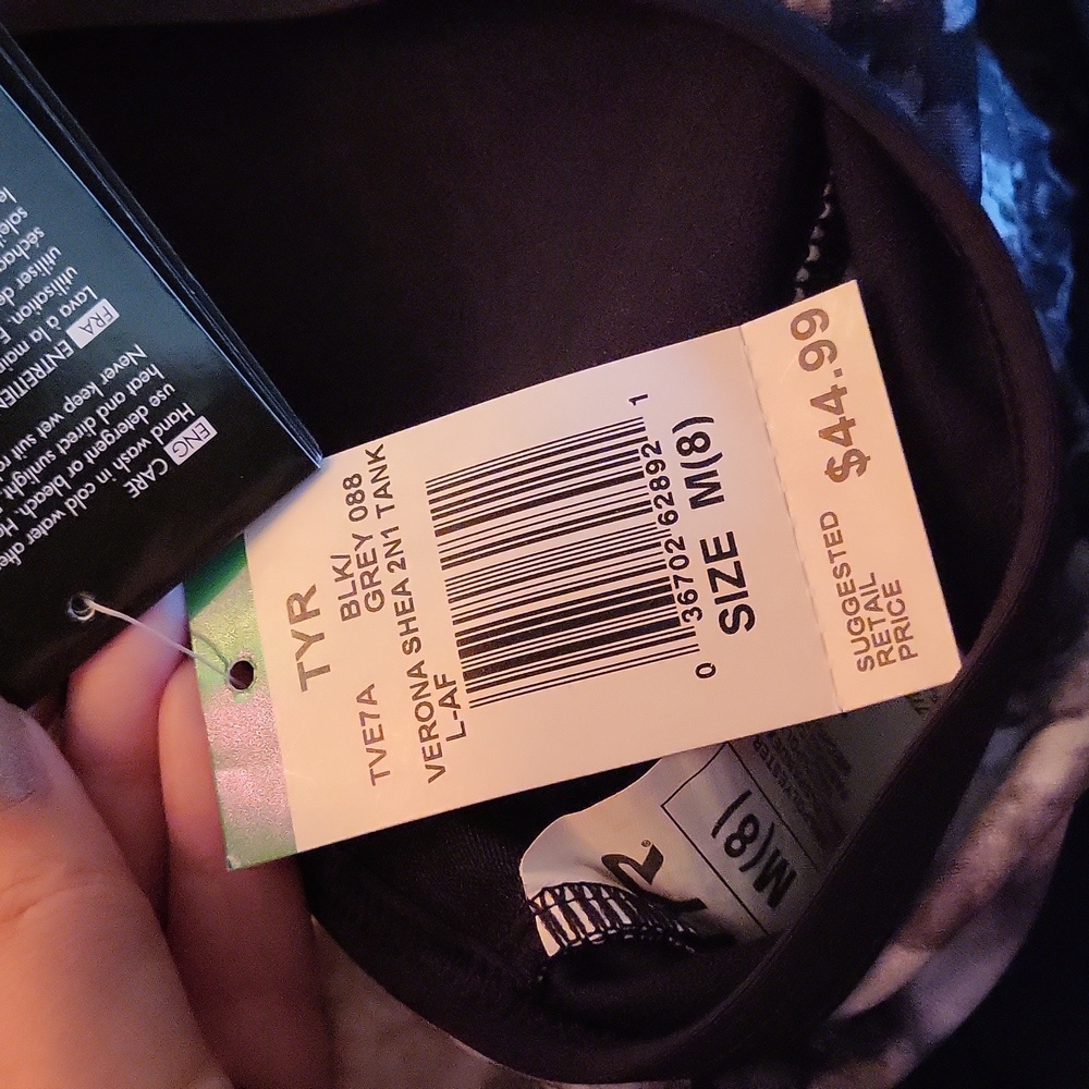 TYR Performance Top - Picture 12 of 12